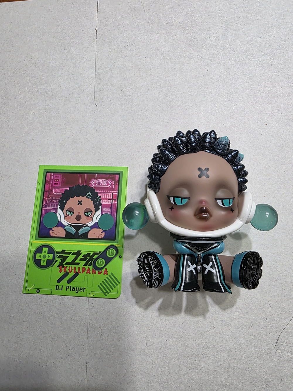 Pop Mart Skullpanda City Of Nights DJ Player